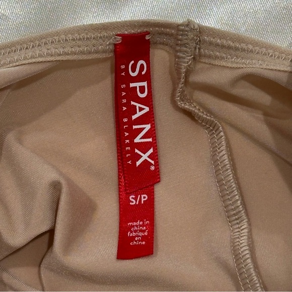 Spanx Suit Your Fancy Bodysuit Strapless Cupped Brief Convertible Tan Small - Picture 10 of 15